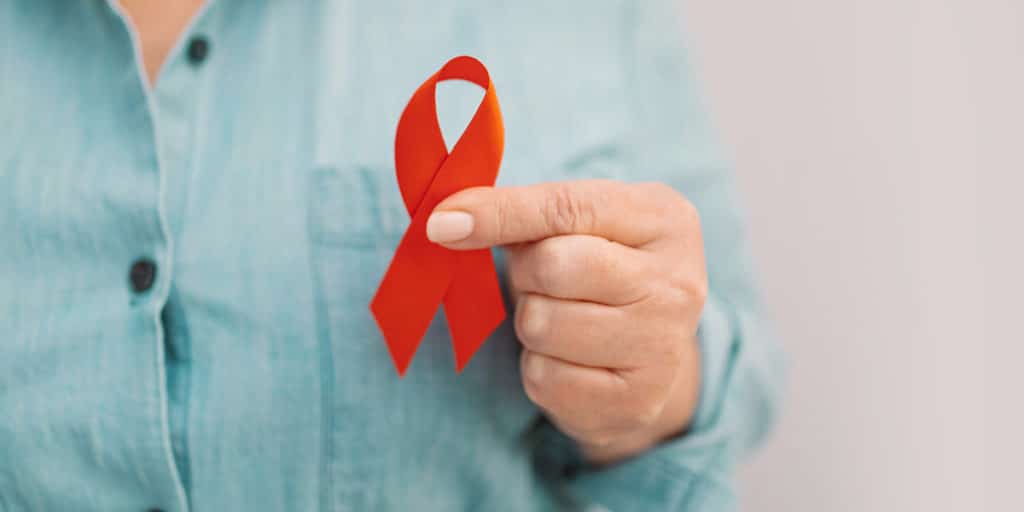how long can you live with hiv